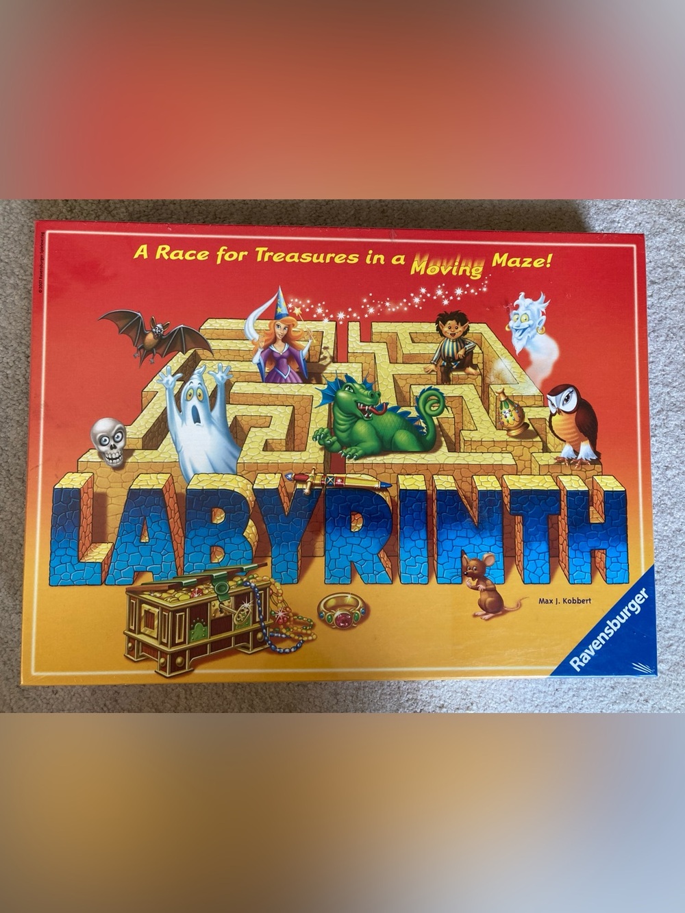 Ravensburger Labyrinth - a race for treasures in a moving maze - board game